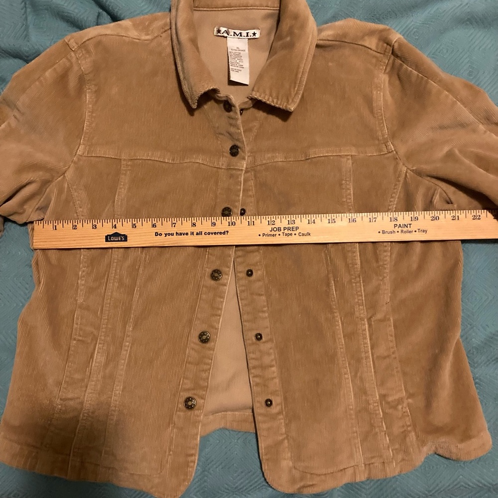 AMI XL Women’s brown corduroy jacket